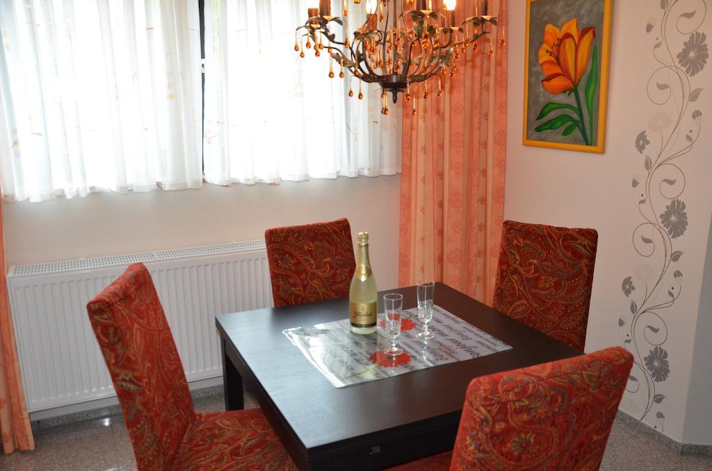 Ferienwohnung In Fuhlenbrock Bottrop Bilik gambar